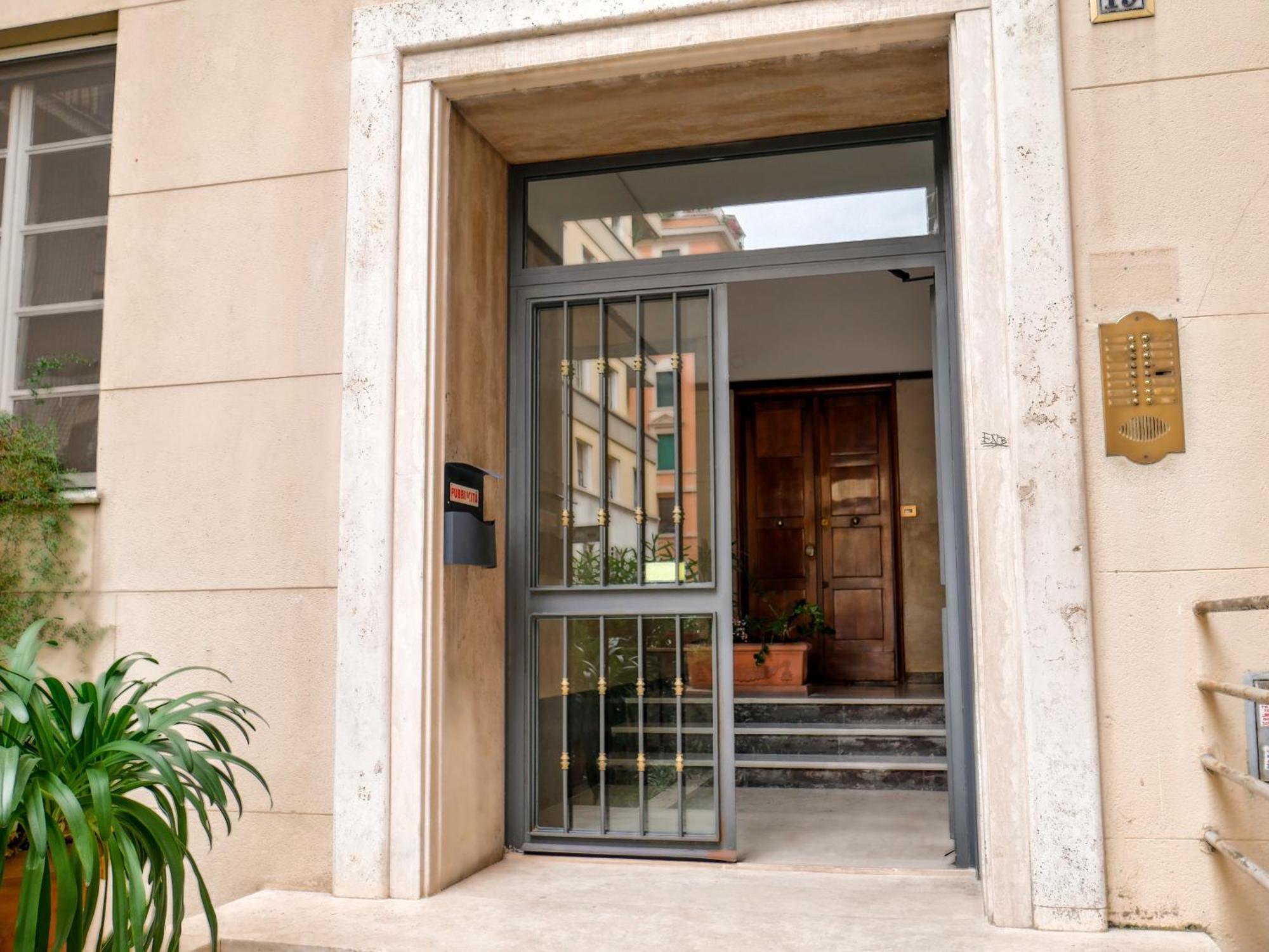 Romarex Luxury Apartment Екстер'єр фото