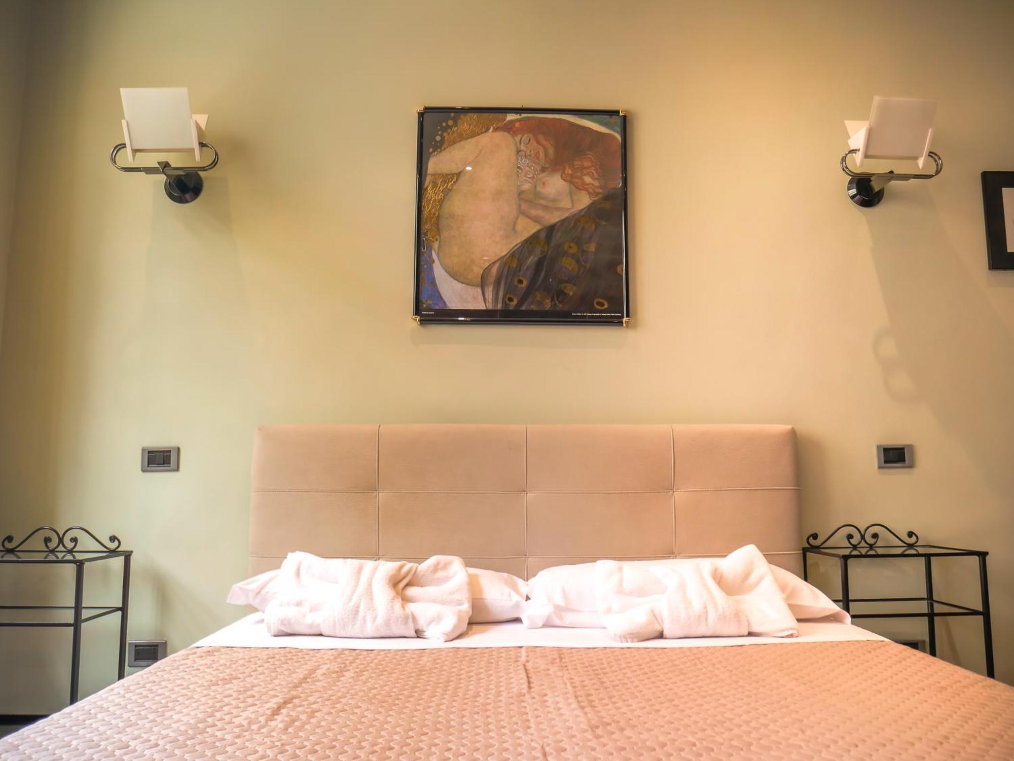 Romarex Luxury Apartment Екстер'єр фото