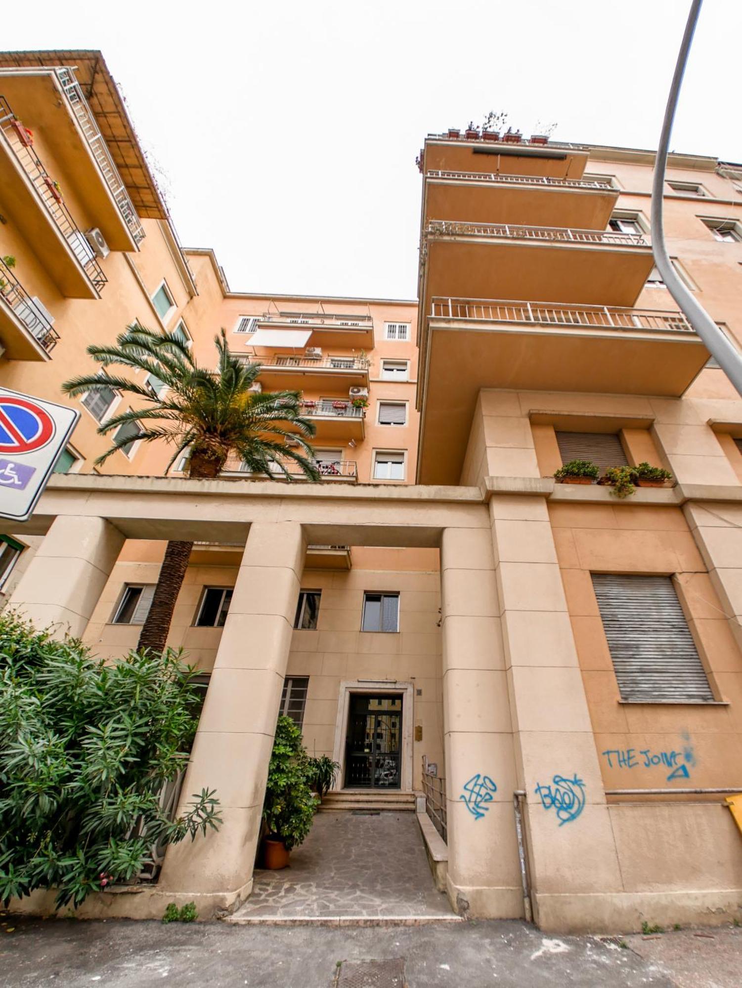 Romarex Luxury Apartment Екстер'єр фото